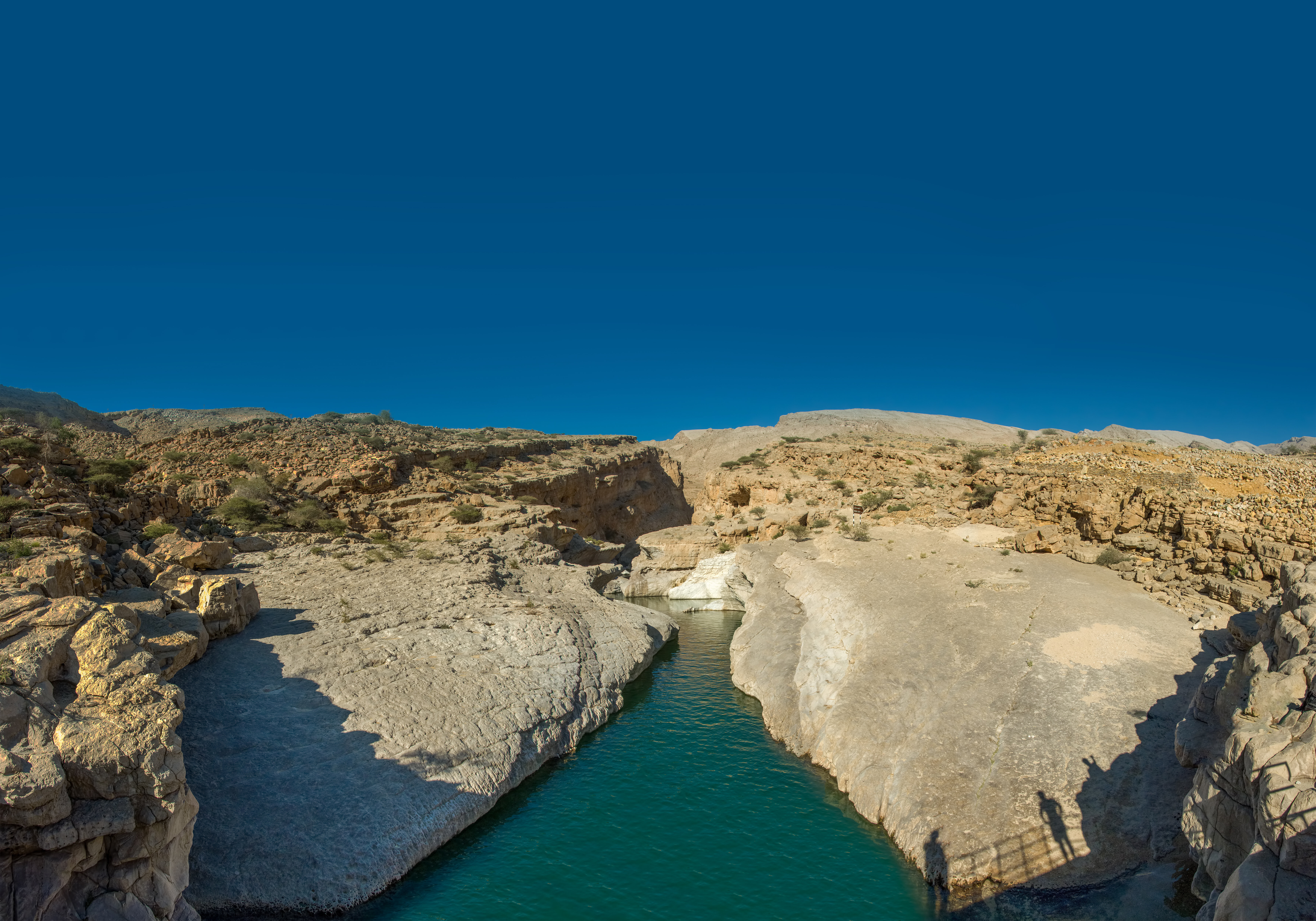 وادي بني خالد.. وجهة سياحية على مدار العام